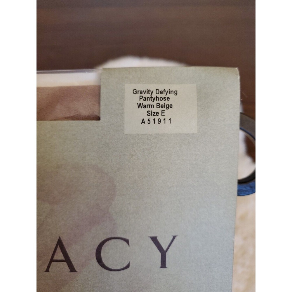 Legacy Legwear Gravity Defying‎ Pantyhose Warm Beige Size E from QVC NEW in Pkg - Picture 2 of 6